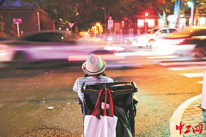 3139595_tpzz_1758179981406_b