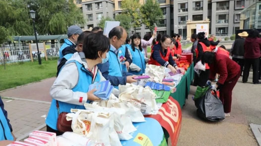 内蒙古总工会联合妇联开展个人信息保护宣传活动 筑牢网络安全防线
