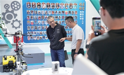 在创新中“出圈”在交流中聚力