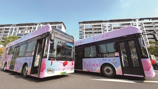 公交车变身“邂逅专列”，浙江嘉兴开出首条交友专线