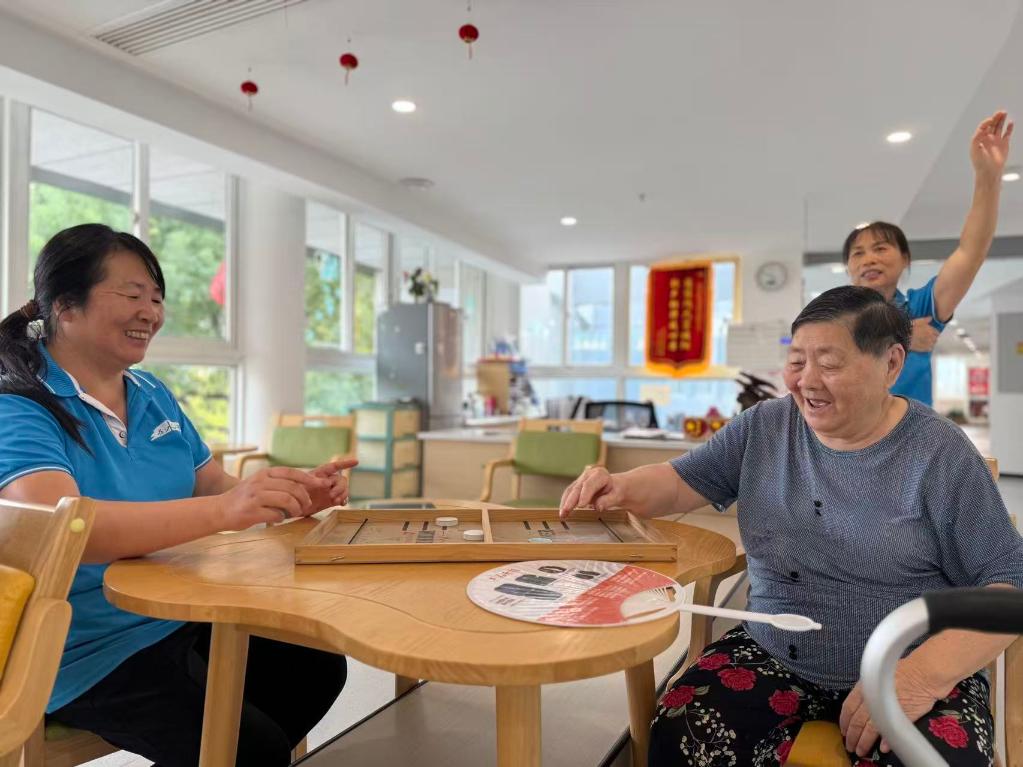 20251009f5601fcd6a3a42beafed780ffe9ee2c8_e2f9512038db4b538b7a1cba6c97e338