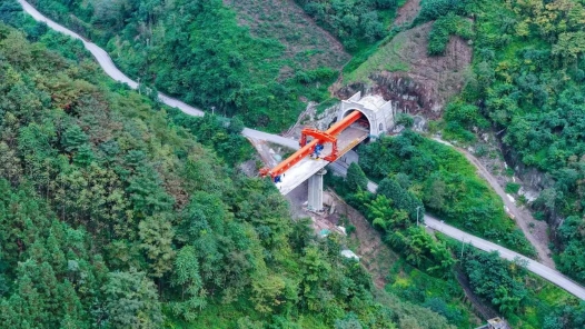 筑牢安全防线 他们为实现项目安全生产“零事故”目标而奋斗