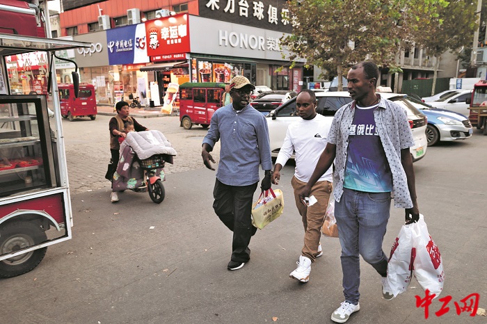 3171127_tpzz_1760685028434_b 3171127_tpzz_1760685028434_b