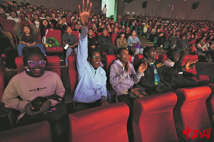 3171121_tpzz_1760683541047_b 3171121_tpzz_1760683541047_b