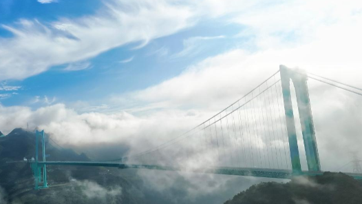 特稿丨风劲帆满启新程——国际社会瞩目中国绘制发展奋进新蓝图