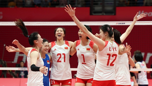 十五运会女排成年组赛事备受瞩目 参赛各队12人阵容有喜有忧