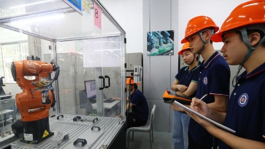 深化“产改”进行时丨当学院教师与企业技师“同台切磋”