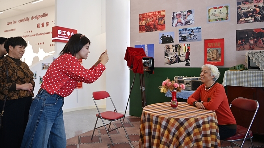 秒懂长辈“悦己心思”营造“圆梦体验” 解锁银发族多彩账单里的新消费范式