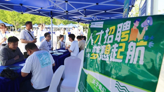 村里开起了“就业便利店”