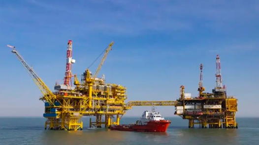 渤海油田冲刺4000万吨油气产量