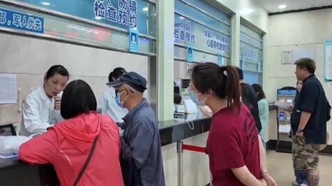 迈向“十五五”的民生图景｜在镇卫生院享受专家诊疗