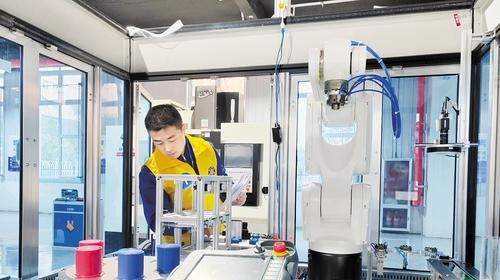 河北：促进更多技能人才拥抱新质生产力