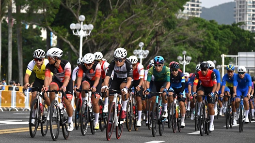 全运会丨跨越粤港澳 十五运会公路自行车赛厘米决胜