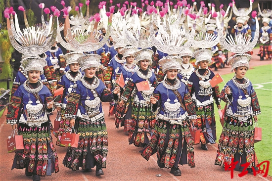 3195654_tpzz_1762494457897_b