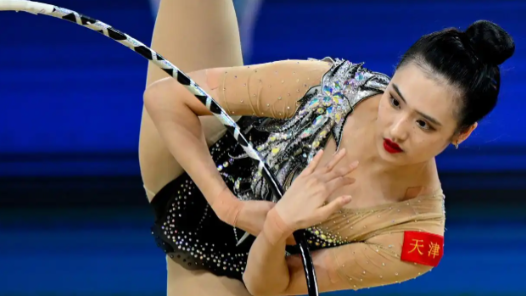 十五运会各项比赛激战 天津军团多点出击 艺术体操小将表现出色