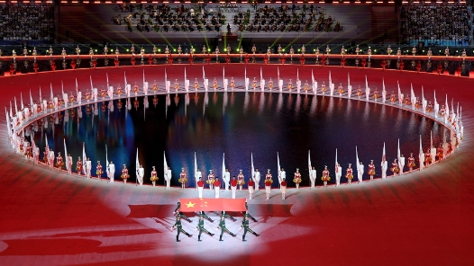 视频｜中国红闪耀大湾区 粤港澳三地首次同步升起五星红旗