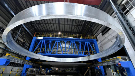 企业蓄势，奔赴下一个五年｜老将担纲，锻造现代化产业体系“硬脊梁”