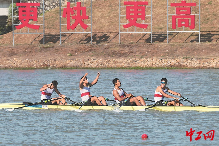 3202779_tpzz_1762784630692_b