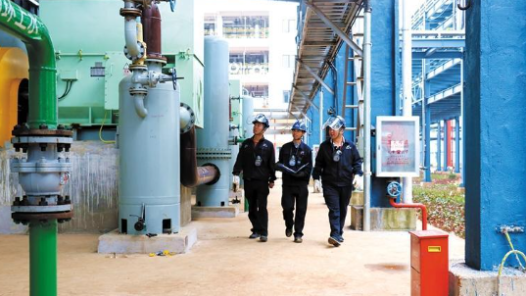 云南省曲靖市沾益区云能硅材打造“四匠四新”产业工人队伍建设改革新样板