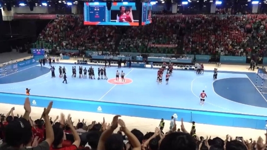 视频丨全运会赛事燃动香港 市民热情助威