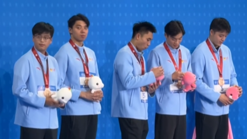 职工体育闪耀全运赛场！公安体协队泳池摘铜