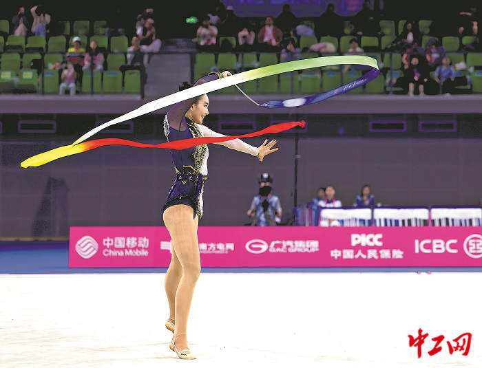 3206057_tpzz_1762875923798_b 3206057_tpzz_1762875923798_b