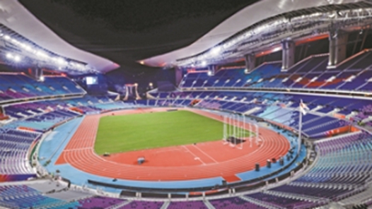 水舞台30小时“闪变”田径场