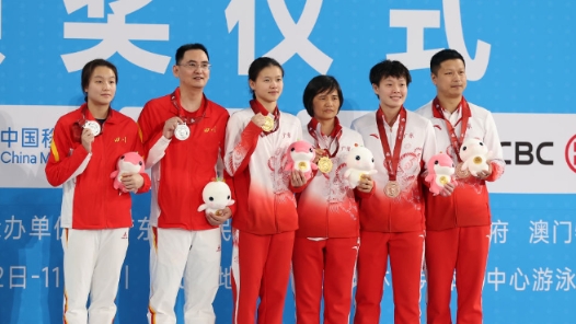 全运会｜全天综合：“小孩姐”于子迪刷新纪录 乒乓赛场开启“神仙打架”