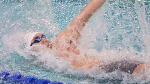 “十五运”男子100米仰泳 王谷开来摘银