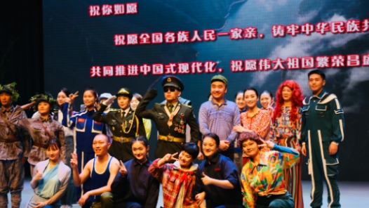 文化中国行丨这一次，杜丽娘搭起古今对话的“桥梁”