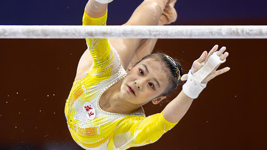 邱祺缘拼下一金一银 那个在杠上轻盈飞舞的小精灵回来了！