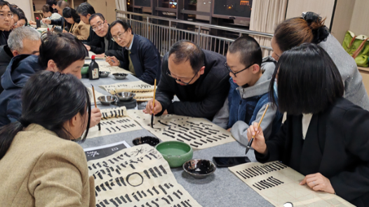 山西河津市总工会举办职工书法公益培训班