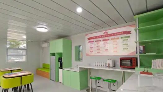 从“将就歇脚”到“舒心休憩” 中铁工服精准回应职工需求建驿站