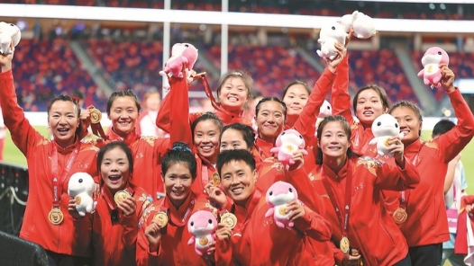 创新“多元办队”，体育人才辈出