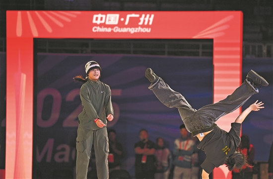 3225786_tpzz_1763478080475_b 3225786_tpzz_1763478080475_b