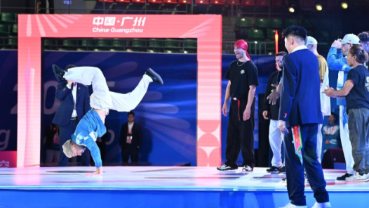 精彩瞬间丨霹雳舞掀起全民运动潮