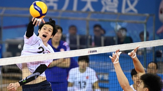 全运会｜业余对决职业，香港男排收获成长和关注