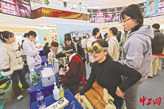 3236062_tpzz_1763994063160_b