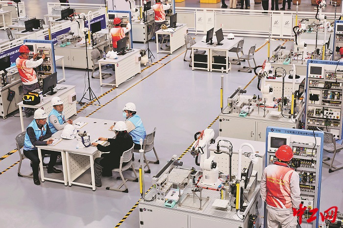 3235701_tpzz_1764051145871_b