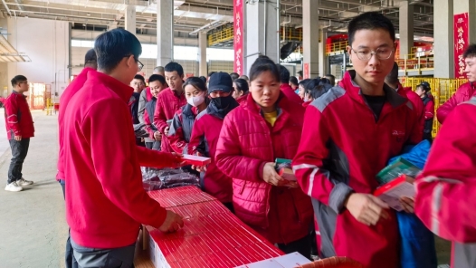 “暖‘新’礼包”护航新就业形态劳动者温暖前行