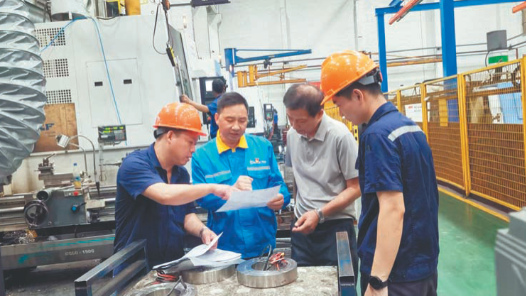 大国工匠杜华军：“解决瓶颈问题，是一种幸福”