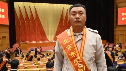 霍立秋：用钢筋编织梦想，以匠心丈量人生