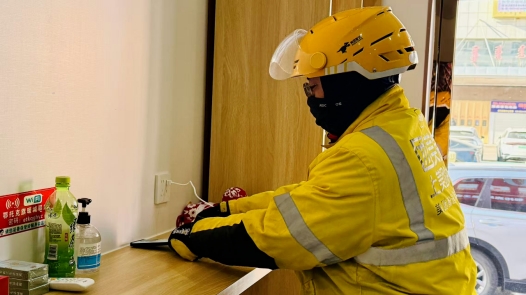 内蒙古鄂托克旗“暖城e站”：从“歇脚地”到“暖心房”