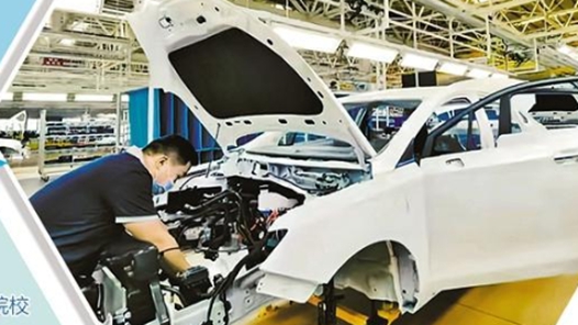 促进产城人深度融合发展