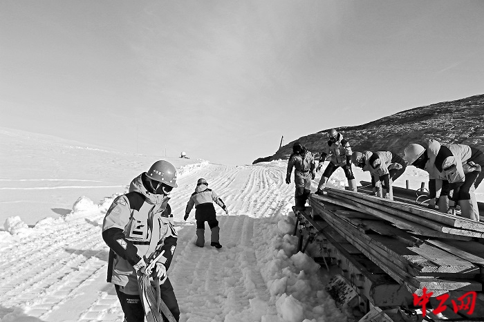 3251601_tpzz_1765260595538_b 3251601_tpzz_1765260595538_b