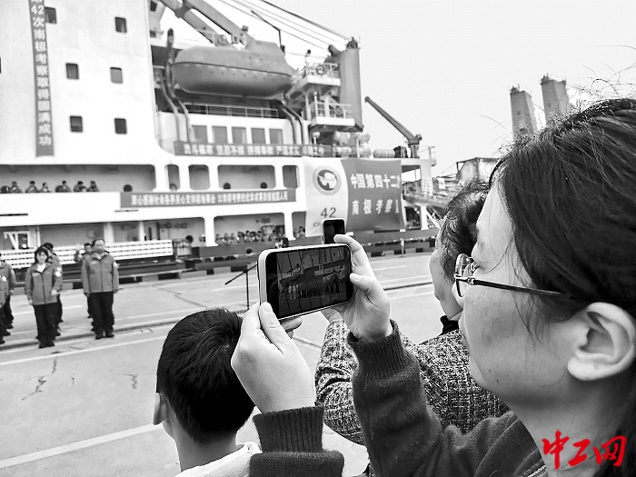 3251600_tpzz_1765260411811_b 3251600_tpzz_1765260411811_b