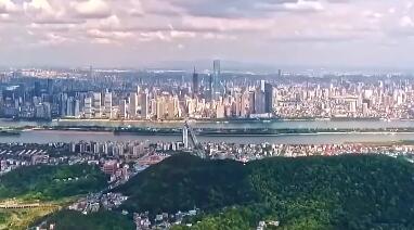 积极扩大进口 坚定开放市场