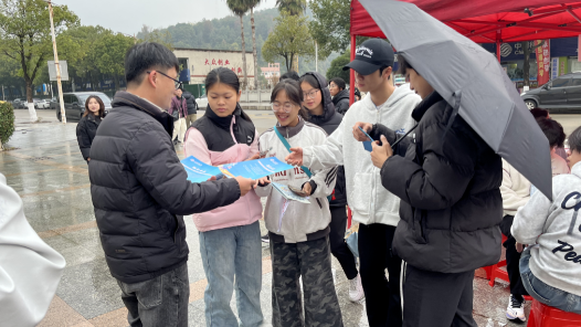 福建省莆田市秀屿区总工会助力优秀毕业生来莆就业创业