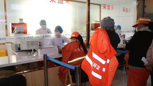 辽宁省丹东市总工会推动职工健康体检高效便利 3万余张小卡片激活劳动者“健康福利”