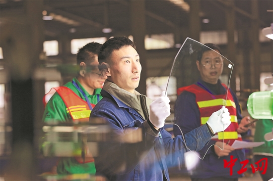 569f103fb385797bf60890c155b6aeb6